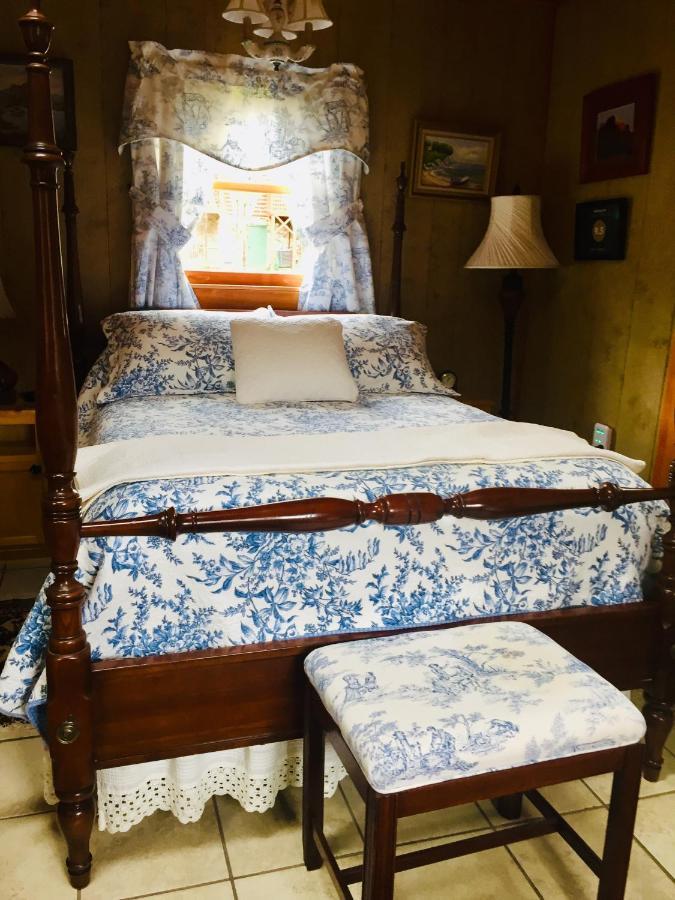 River ' S Edge Inn Brownwood Bagian luar foto